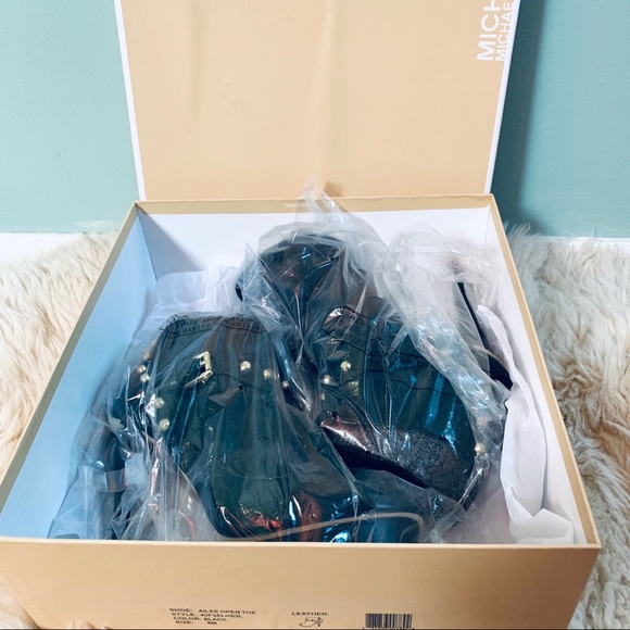 🎉HP🎉 MICHAEL KORS “Ailee” Open Toe Stiletto Bootie 8M - Picture 7 of 8